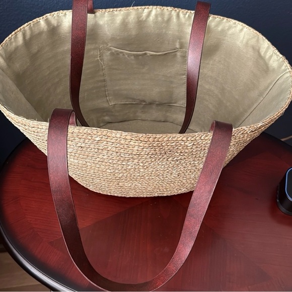 NWOT Woven Lined Straw Bag - Picture 6 of 7